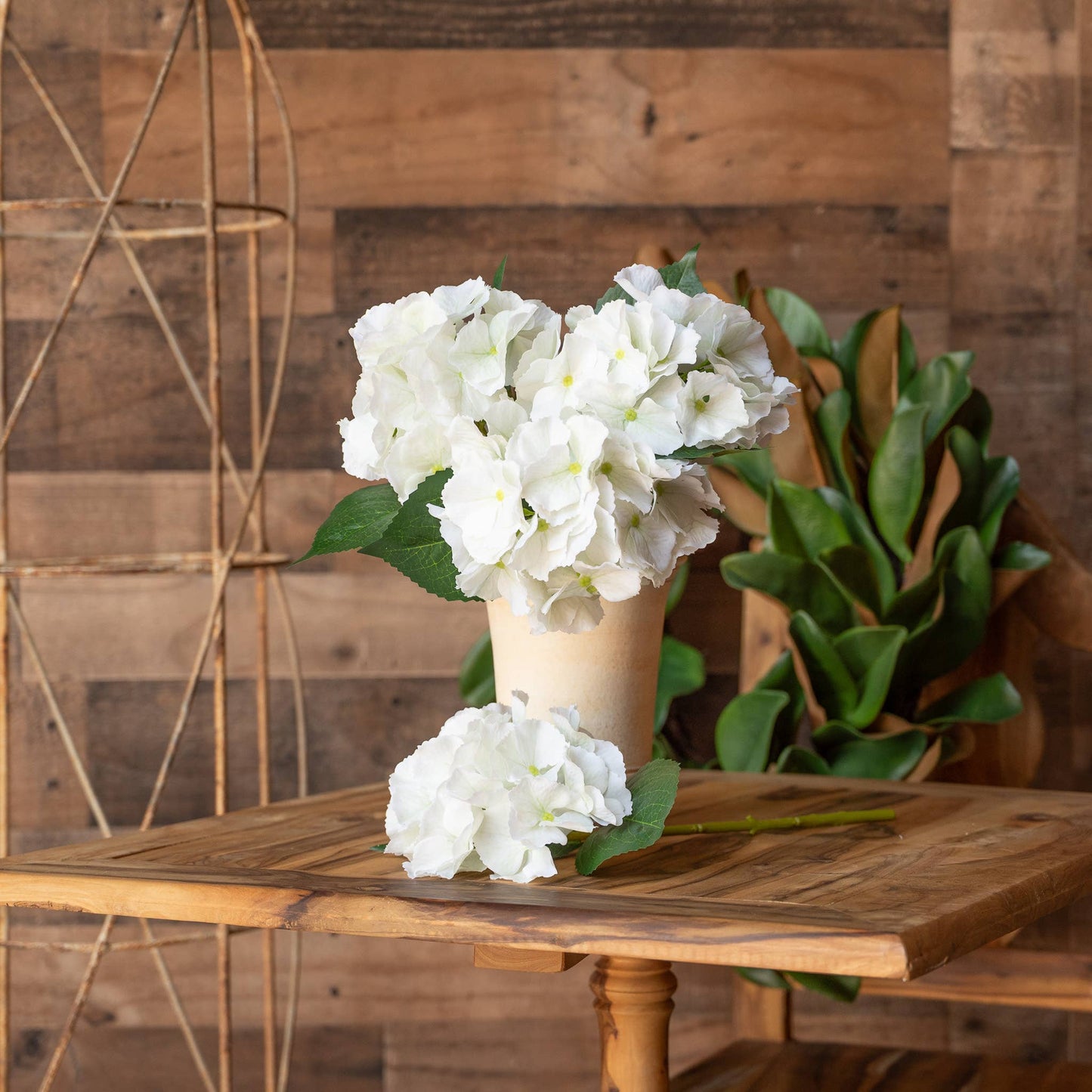 Real Touch Hydrangea - 14 Inch - Fresh White