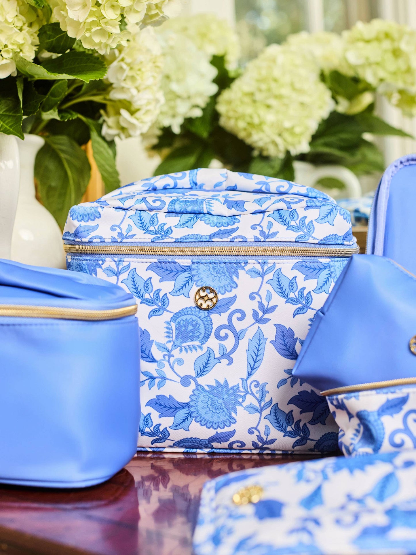 Ultraglam Makeup Bag | Porcelain Vines